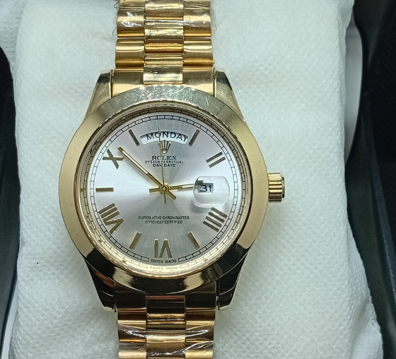 Rolex Date & Day Golden